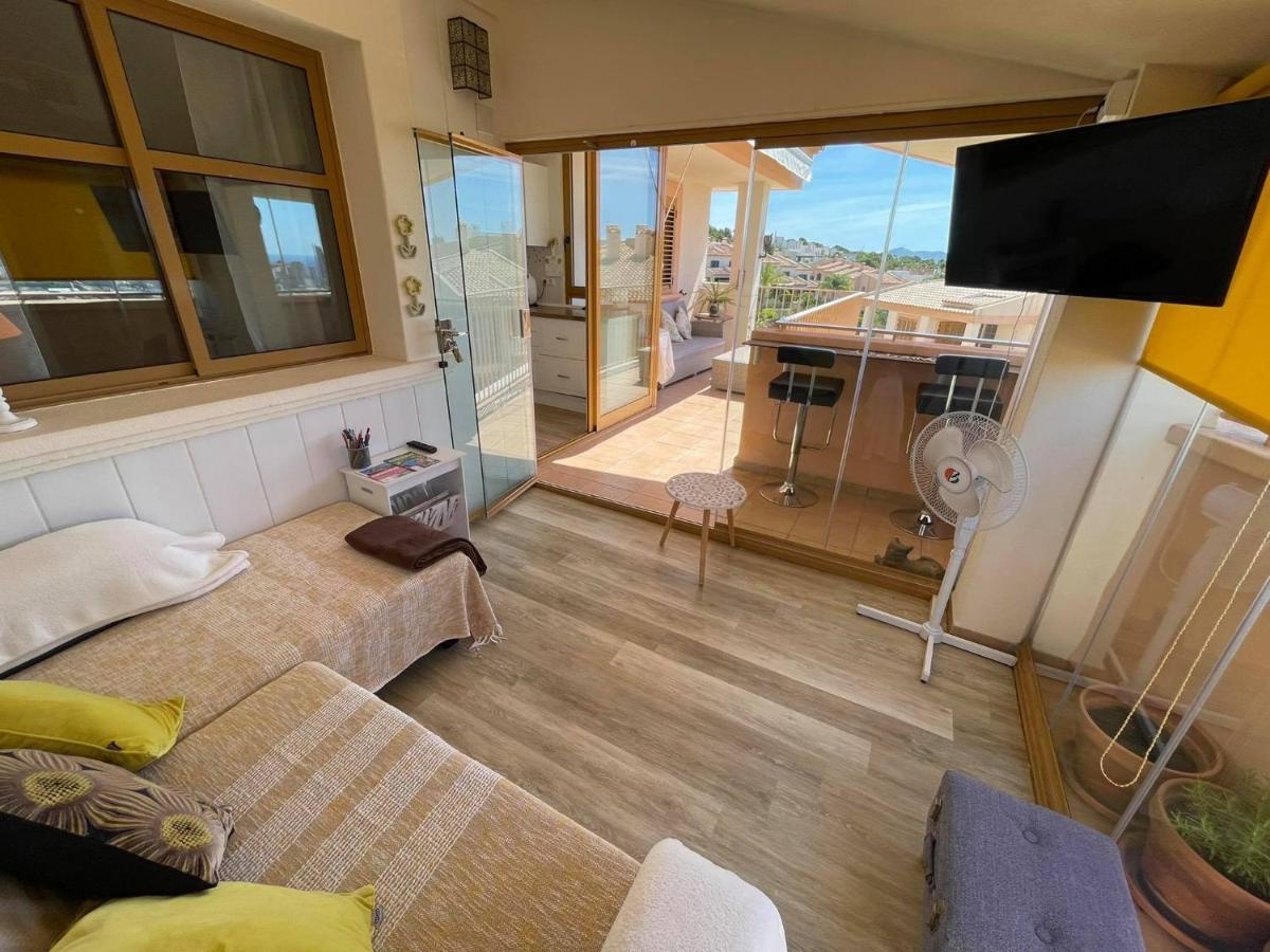 2 Bed Penthouse Apartment - Sea Views - Sleeps 4 Финестрат Экстерьер фото